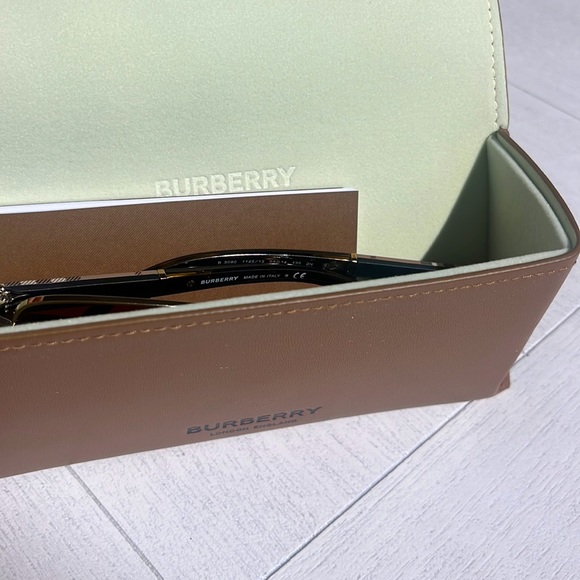 BURBERRY Eyewear Aviator Sunglasses - Picture 4 of 10